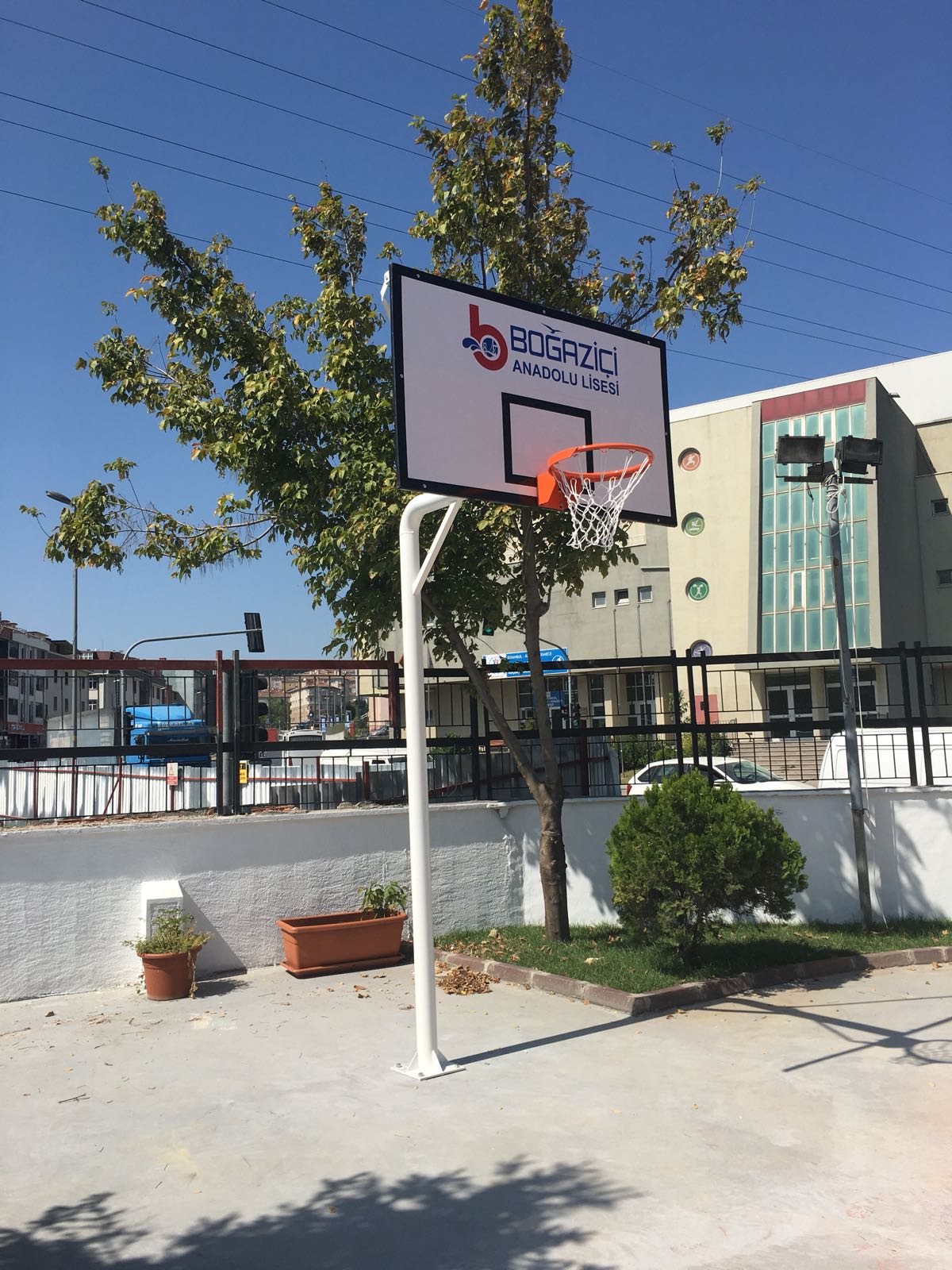 Boğaziçi halkalı Anadolu lisesine tek ayaklı potamız kurulumu yapılmıştır